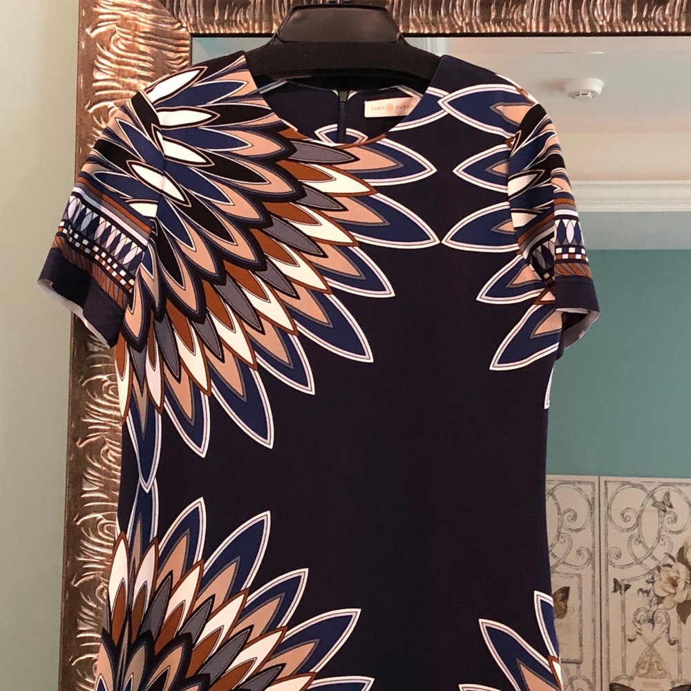 Tory dress